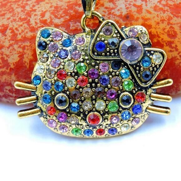Fashion Crystal Multi-Color Little Cat Head Chain Necklace NWOT - Picture 2 of 3